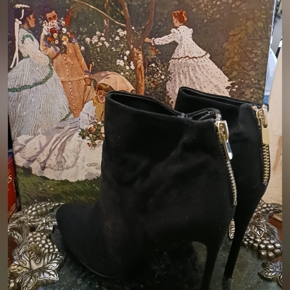 👠👠Black Suede Ankle High Heel👢👢 Size 10 Women,Zipper Back,Nice 🎁 💝 - Picture 6 of 8